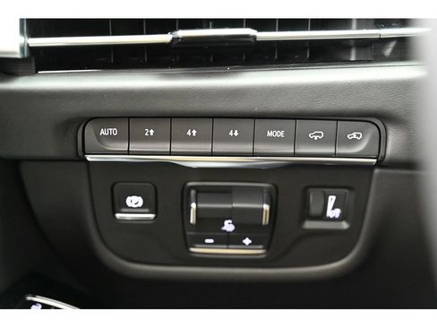 Used 2025 Cadillac Escalade Sport Platinum image 47