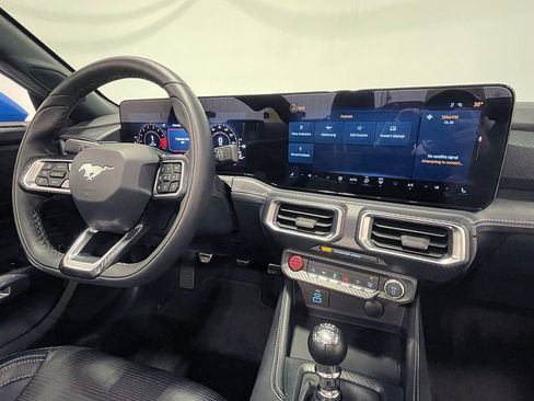 Used 2025 Ford Mustang GT Premium image 69