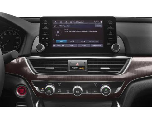 Used 2018 Honda Accord Sport image 10