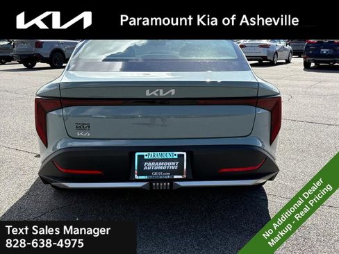 New 2025 Kia K4 LXS image 5