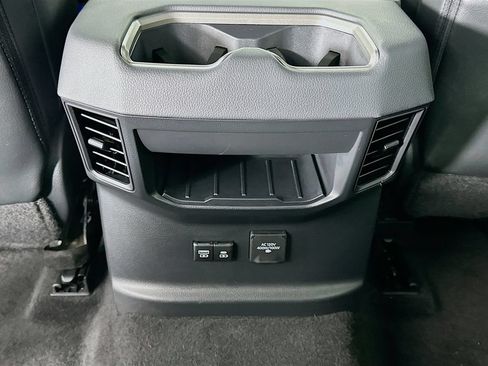 Used 2024 Toyota Tundra Limited AWD/4WD image 25