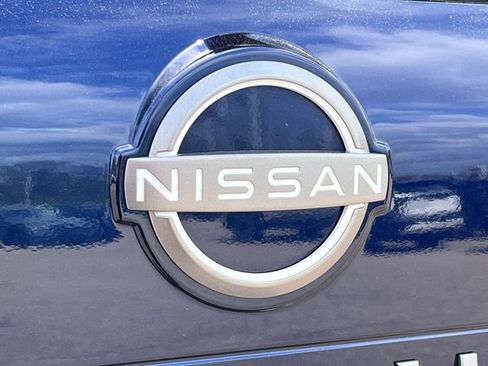 Used 2025 Nissan Rogue SL w/ Tech Package AWD/4WD image 45