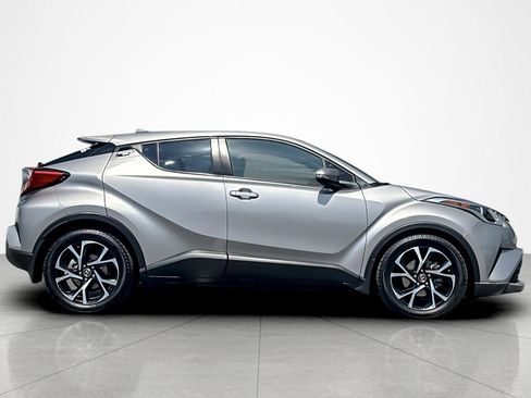 Certified 2018 Toyota C-HR XLE FWD image 6