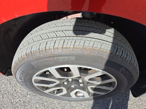 Used 2023 Ford Maverick Lariat w/ Lariat Luxury Package image 11