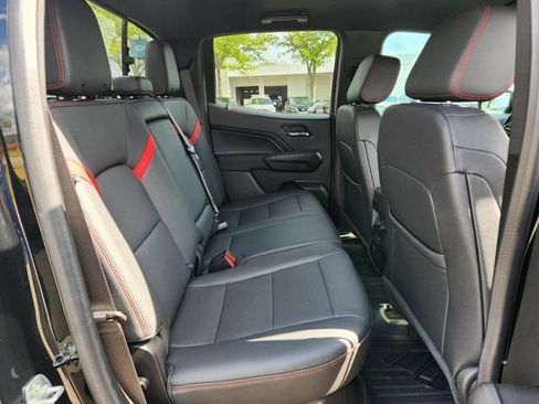 Used 2024 Chevrolet Colorado Z71 w/ Z71 Convenience Package 2 image 21