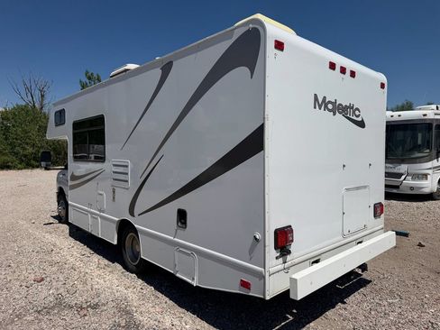 Used 2015 Ford E-350 and Econoline 350 Super Duty RWD image 7