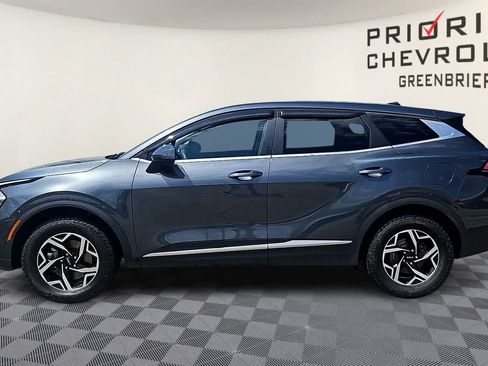 Used 2023 Kia Sportage LX AWD/4WD image 5