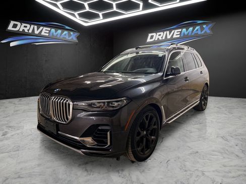 Used 2019 BMW X7 xDrive50i w/ Cold Weather Package AWD/4WD image 1