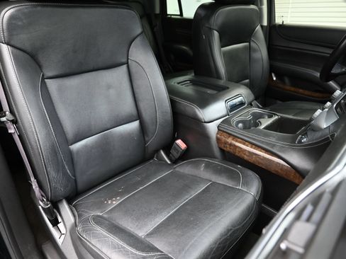 Used 2017 Chevrolet Tahoe LT AWD/4WD image 39