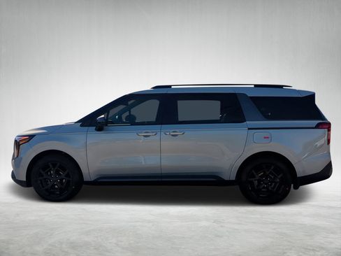 New 2026 Kia Carnival SX image 6