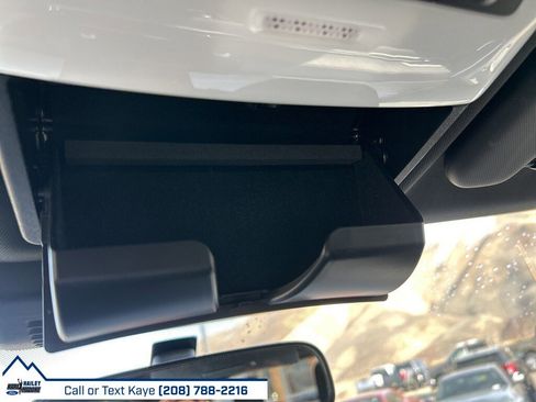 Used 2022 Mitsubishi Outlander SE image 39