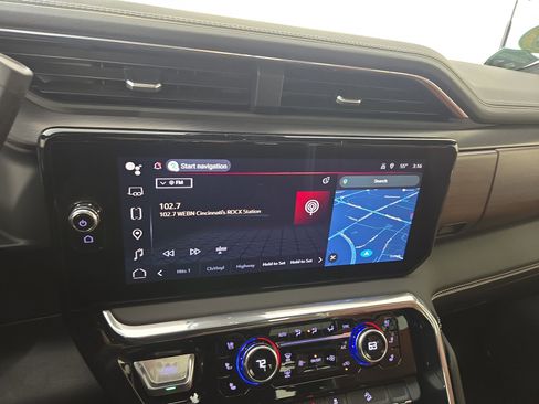 Used 2024 GMC Sierra 2500 Denali Ultimate image 20