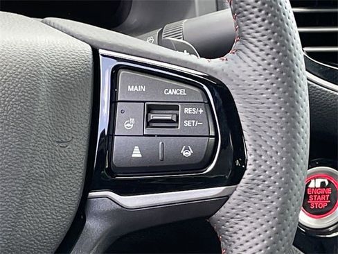 New 2025 Honda Ridgeline Black Edition image 13