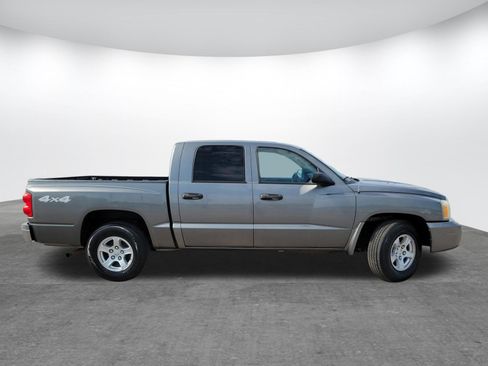 Used 2006 Dodge Dakota SLT AWD/4WD image 4