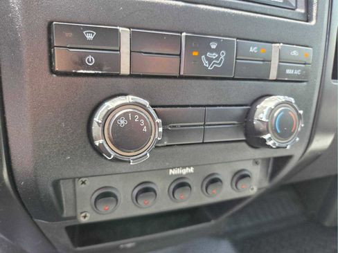 Used 2013 Ford F150 XL w/ Mid Equipment Group AWD/4WD image 23