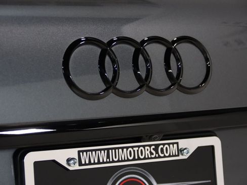 Used 2025 Audi Q5 Prestige AWD/4WD image 15