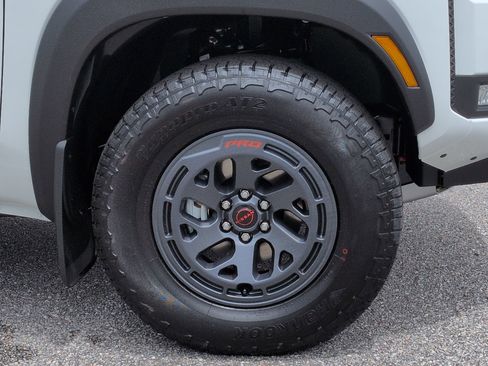 New 2026 Nissan Frontier PRO-4X AWD/4WD image 12
