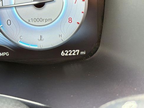 Used 2022 Hyundai Santa Fe Limited w/ Cargo Package image 20