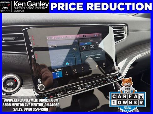 Used 2022 Jeep Wagoneer Series III w/ Premium Group I image 15