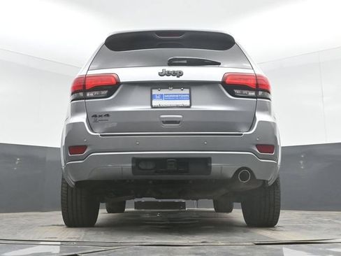 Used 2019 Jeep Grand Cherokee Altitude AWD/4WD image 45