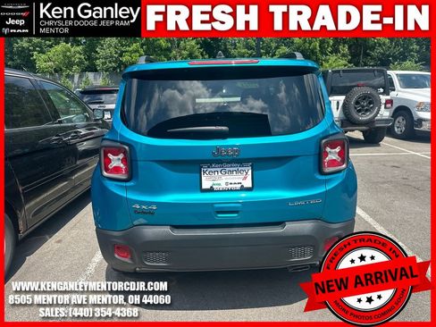 Used 2021 Jeep Renegade Limited AWD/4WD image 9