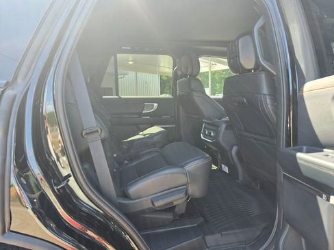 New 2026 Ford Expedition Tremor image 7