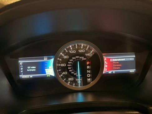 Used 2013 Ford Explorer Limited image 21