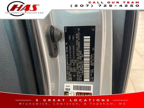 Used 2021 Toyota Sienna LE image 19