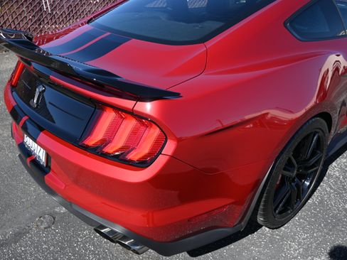 Used 2020 Ford Mustang Shelby GT500 w/ Technology Package RWD image 46