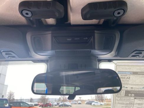 New 2026 Jeep Gladiator Willys AWD/4WD image 14