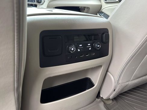 Used 2018 GMC Yukon Denali w/ Denali Ultimate Package image 26