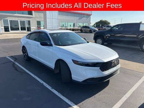 Used 2024 Honda Accord Sport image 1