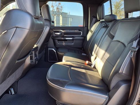 Used 2019 RAM 3500 Laramie w/ Black Appearance Package image 19