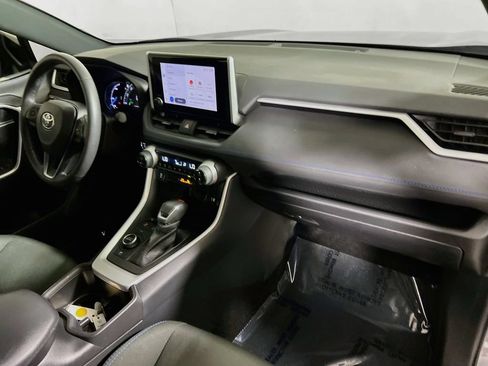 Certified 2024 Toyota RAV4 SE AWD/4WD image 25