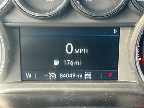 Used 2021 Chevrolet Silverado 1500 LT Trail Boss w/ Convenience Package II image 29