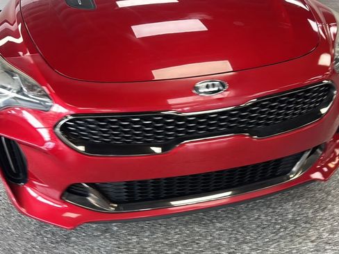Used 2020 Kia Stinger GT-Line w/ Sun & Sound Package RWD image 33