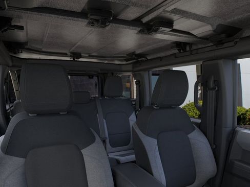 New 2025 Ford Bronco 4-Door image 12