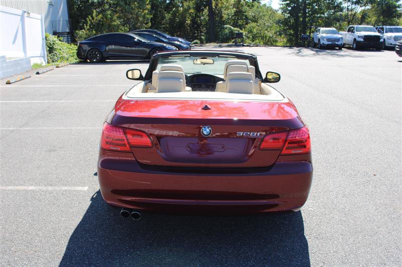 Used 2012 BMW 328i Convertible RWD image 6
