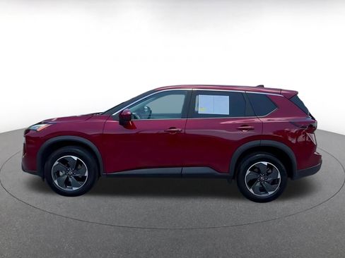 Used 2025 Nissan Rogue SV AWD/4WD image 9