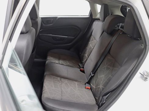 Used 2013 Ford Fiesta SE image 23