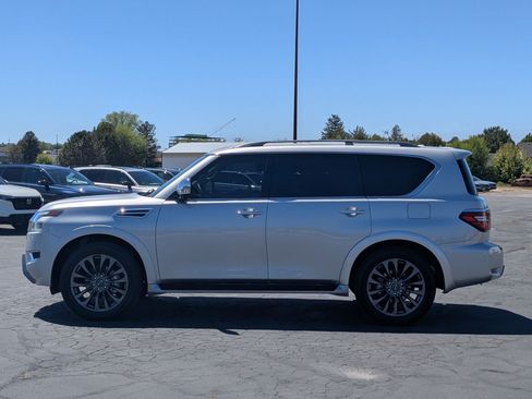 Used 2023 Nissan Armada Platinum w/ Cargo Package AWD/4WD image 9