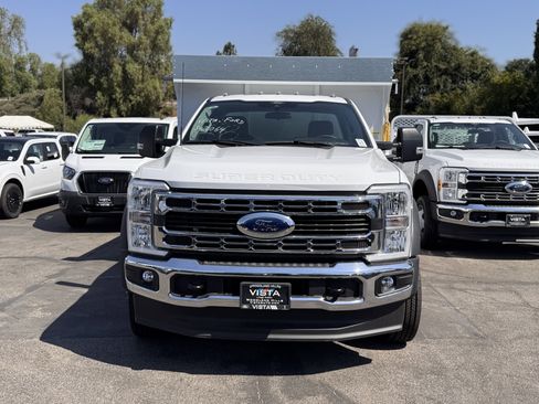 New 2024 Ford F450 XL w/ XL Chrome Package image 4