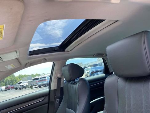 Used 2019 Honda Accord EX-L image 15