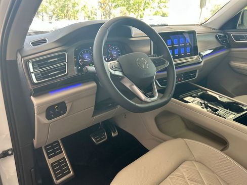 New 2026 Volkswagen Atlas SEL Premium R-Line AWD/4WD image 14