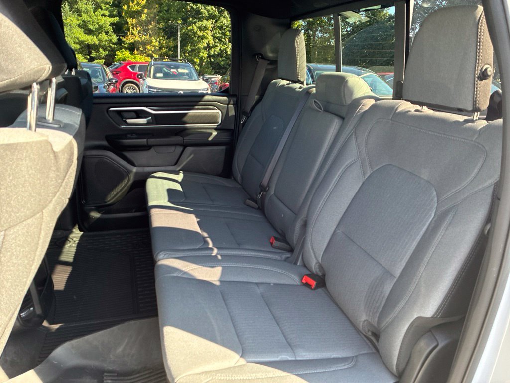 Used 2024 RAM 1500 Big Horn AWD/4WD image 23