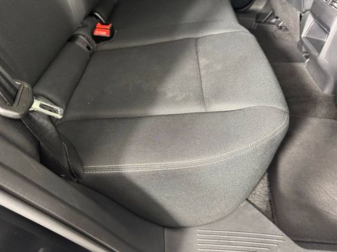 Used 2024 Nissan Rogue S AWD/4WD image 37
