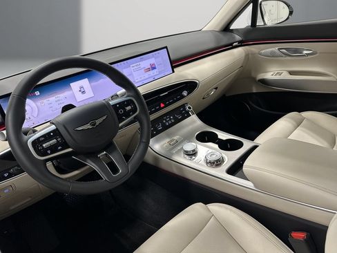 Certified 2026 Genesis GV70 2.5T Select AWD/4WD image 13