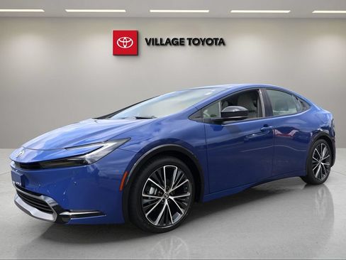 Certified 2026 Toyota Prius XLE FWD image 1