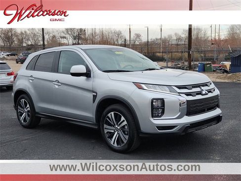 Used 2025 Mitsubishi Outlander Sport AWD image 1