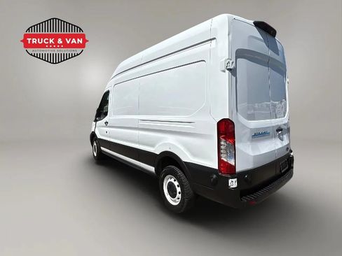 Used 2022 Ford E-Transit 148 High Roof w/ Load Area Protection Package RWD image 3